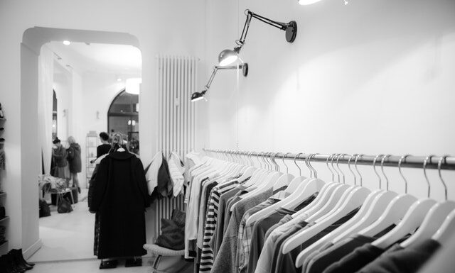 jaki kolor pasuje do szarego