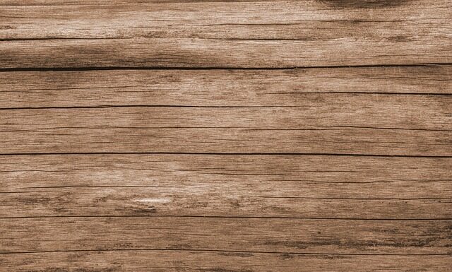 Czy panele nadają się do domku letniskowego?